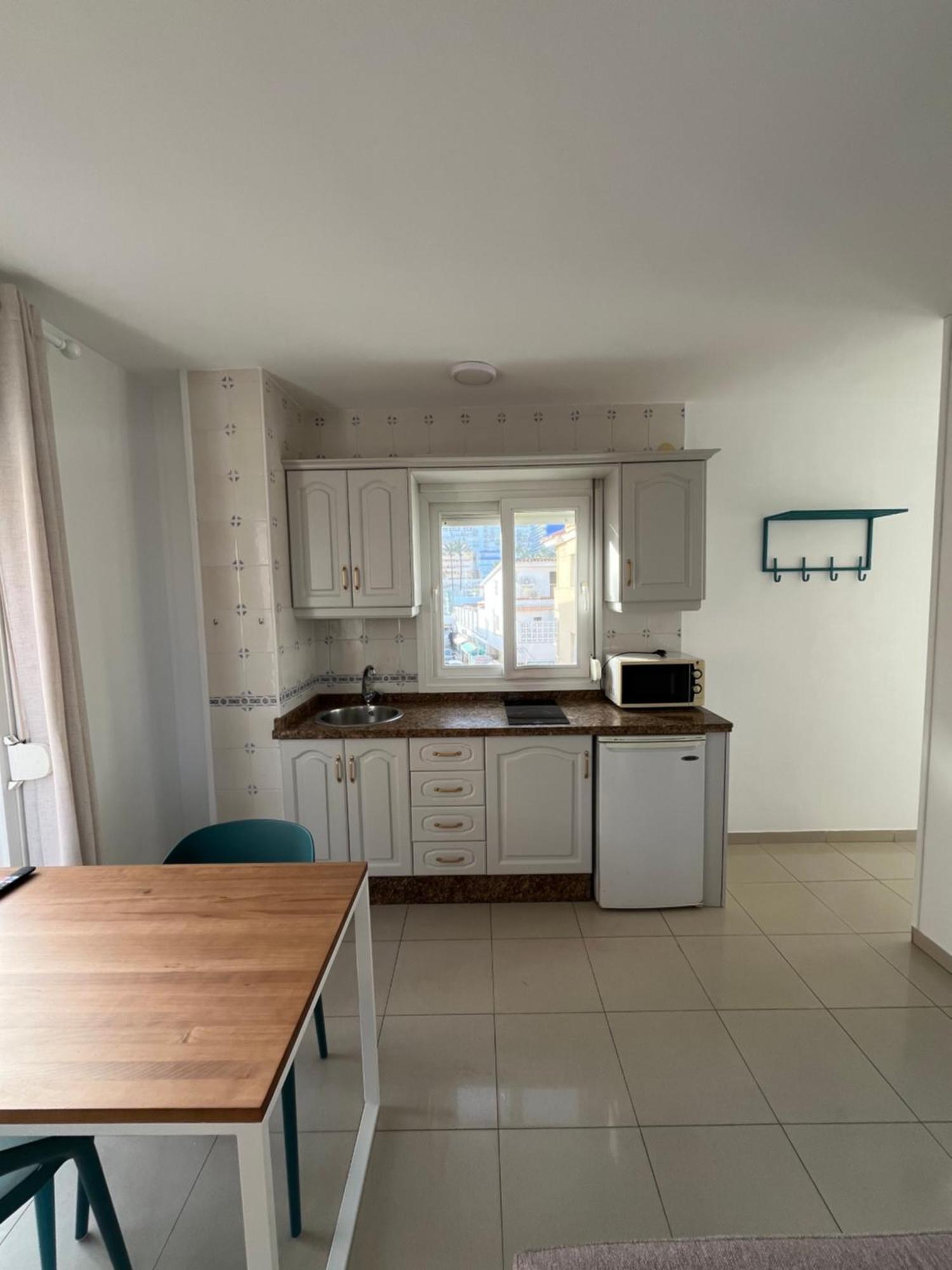 Apartamentos La Proa Torremolinos Bagian luar foto